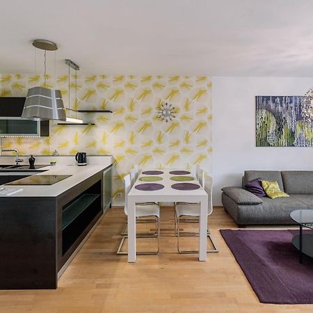 Apartment Family Bratislava Parking Slot Included! Extérieur photo