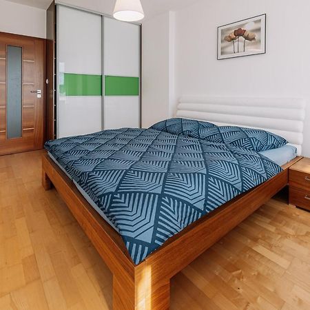 Apartment Family Bratislava Parking Slot Included! Extérieur photo